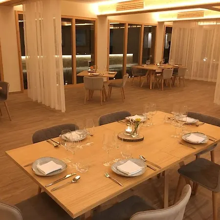 Mar De Fulles Hotel